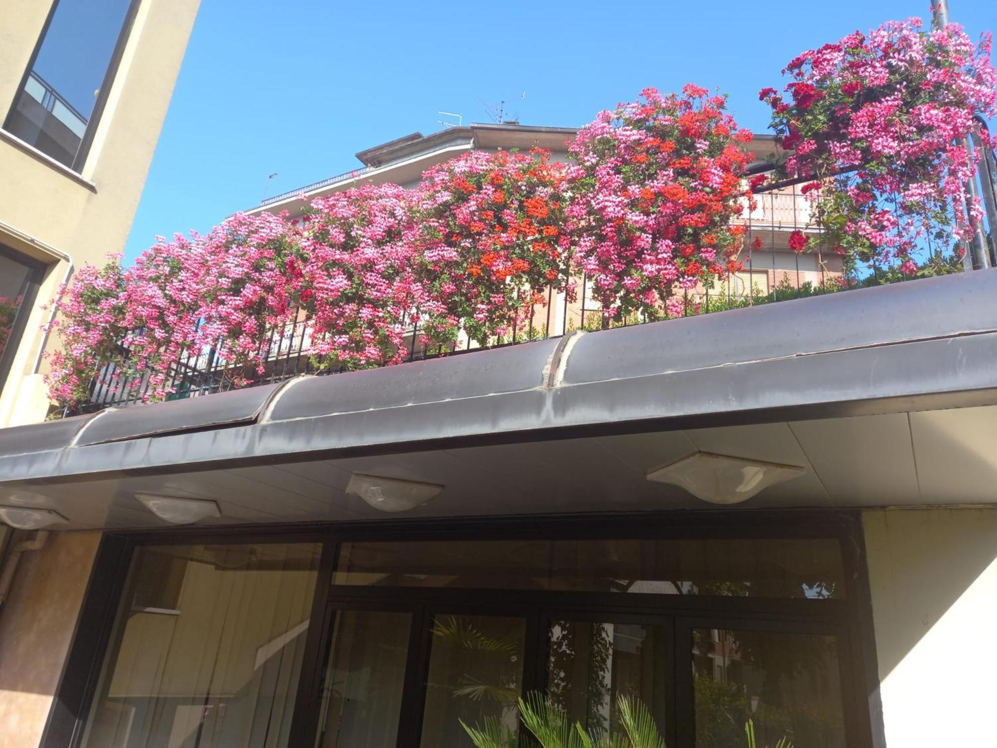 Hotel Aggravi Chianciano Terme Exterior photo