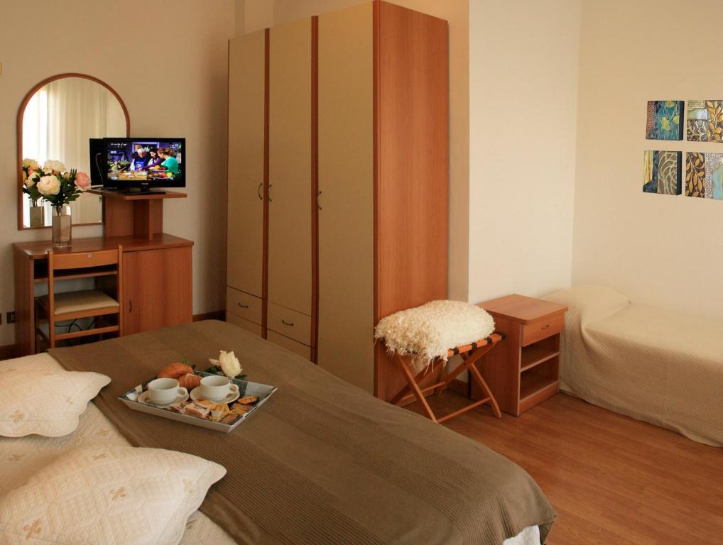 Hotel Aggravi Chianciano Terme Room photo